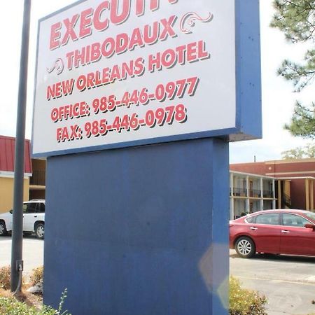Executive Thibodaux New Orleans Hotel Esterno foto