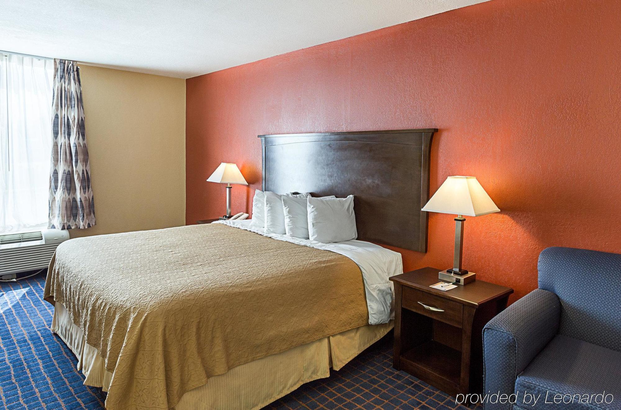 Executive Thibodaux New Orleans Hotel Esterno foto
