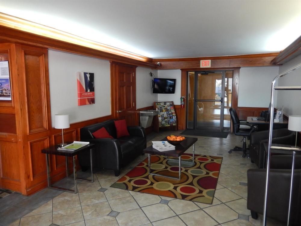 Executive Thibodaux New Orleans Hotel Esterno foto