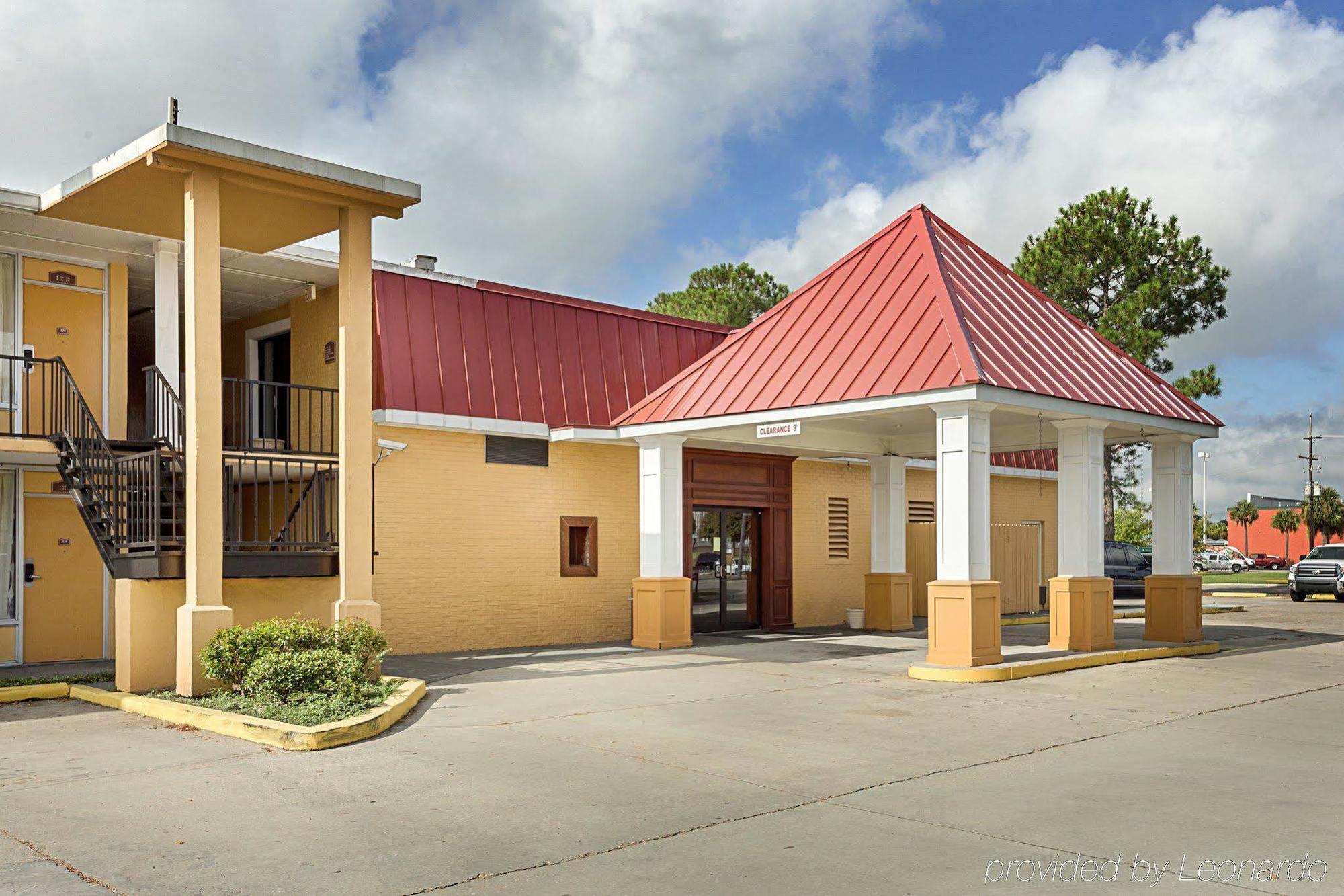 Executive Thibodaux New Orleans Hotel Esterno foto