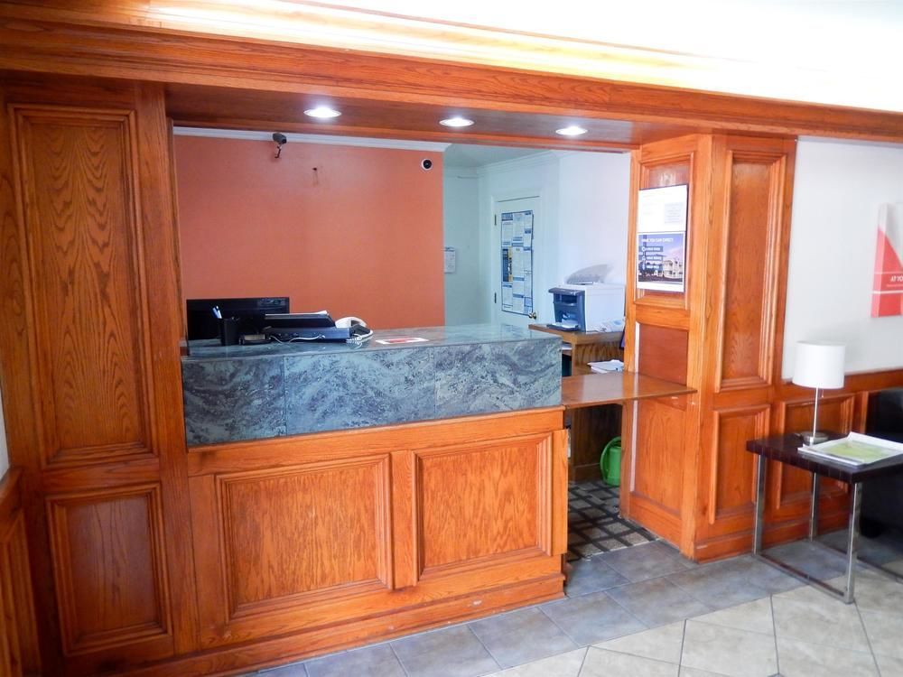 Executive Thibodaux New Orleans Hotel Esterno foto