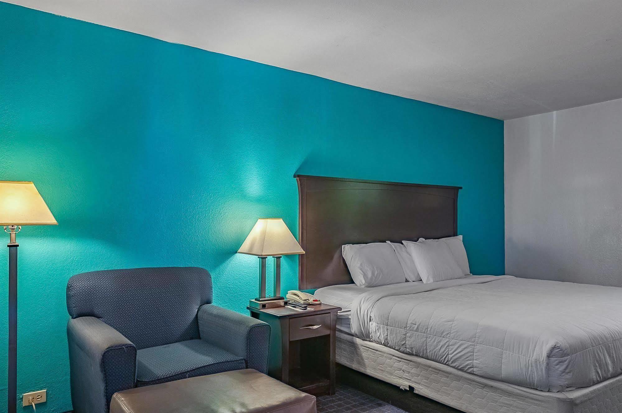 Executive Thibodaux New Orleans Hotel Esterno foto