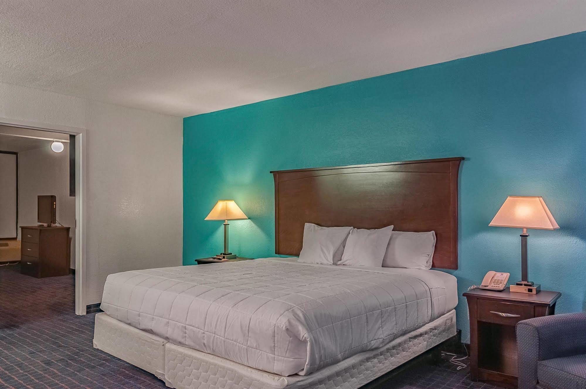 Executive Thibodaux New Orleans Hotel Esterno foto